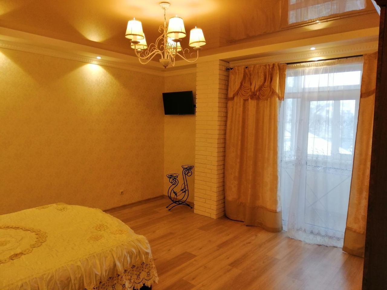 Вулиця Дрогобицька 10В Truskavec' Esterno foto