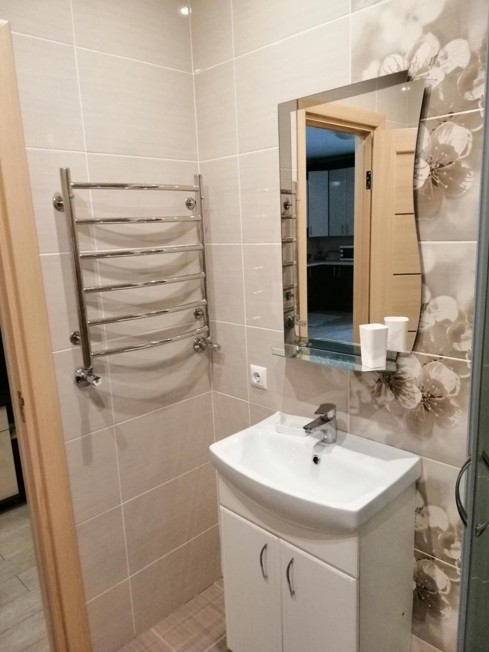 Вулиця Дрогобицька 10В Truskavec' Esterno foto